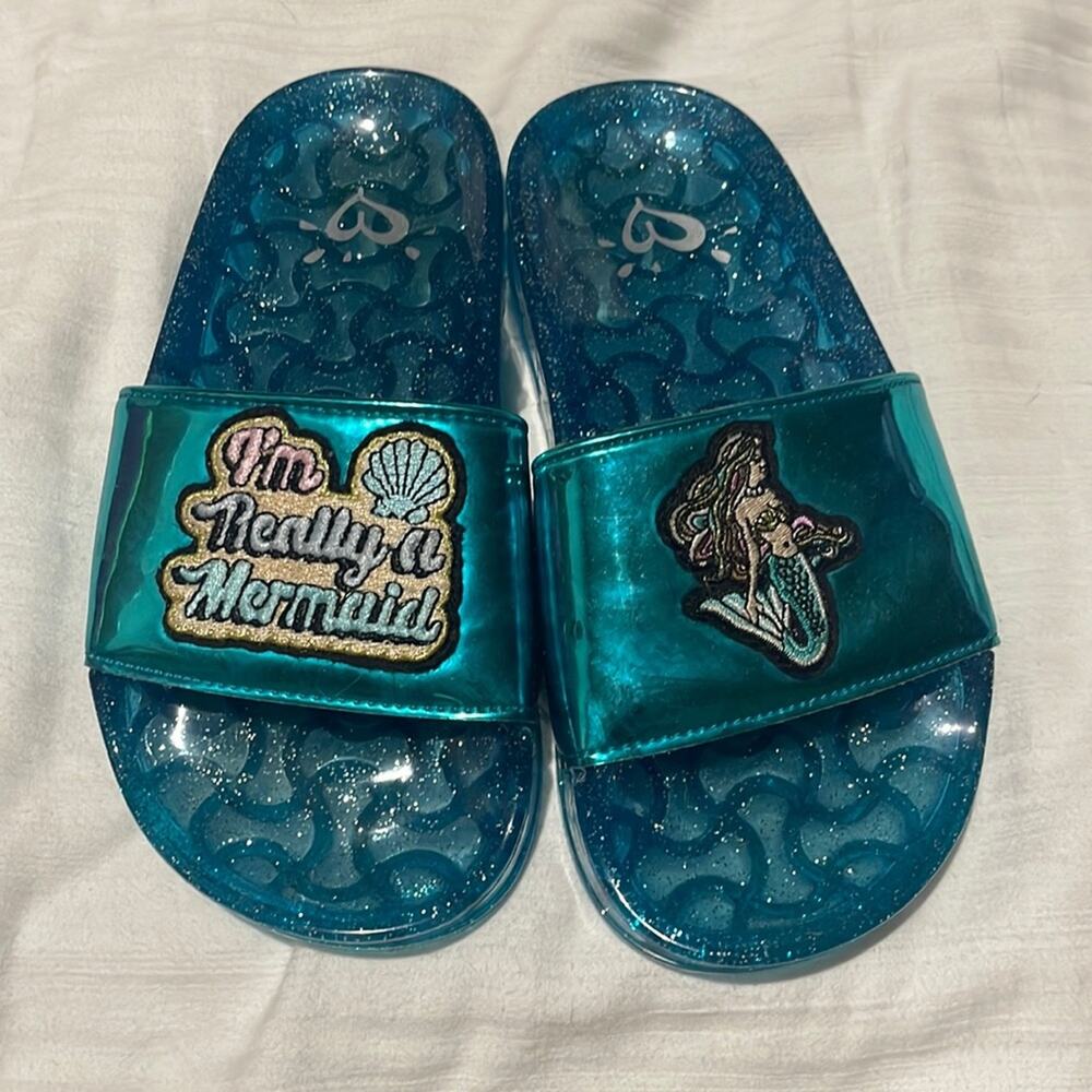 I’m really a mermaid teal turquoise slides jellies 12 euc beach pool vacation